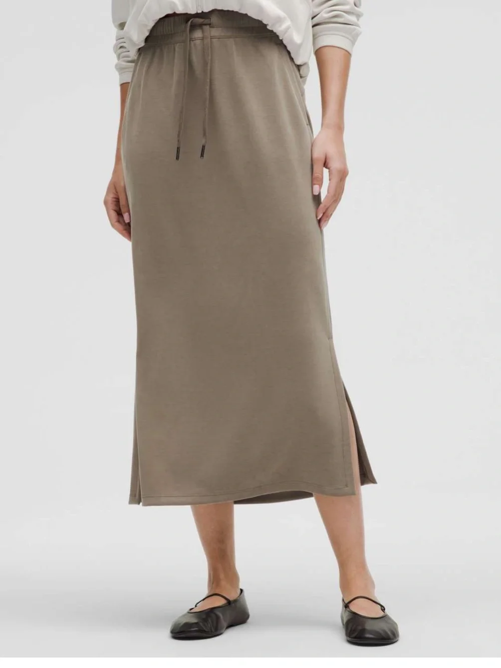 Lululemon Softstreme Bound to Bliss Skirt Nomad size 4/ new
